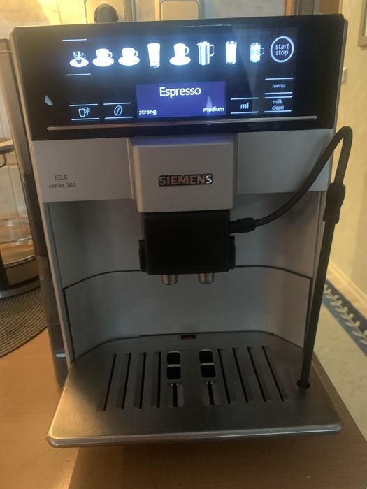 кафе машина siemens EQ6. s300