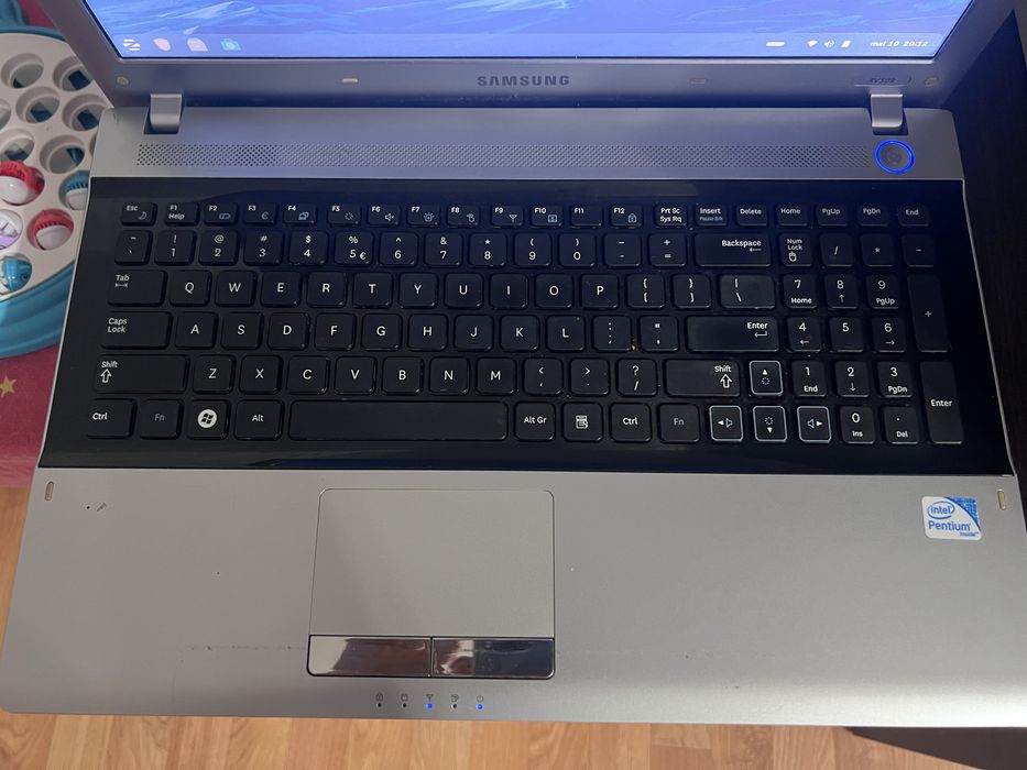 Laptop Samsung RV509