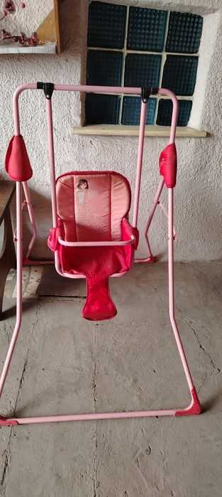 Срочно продам детскую качелю
