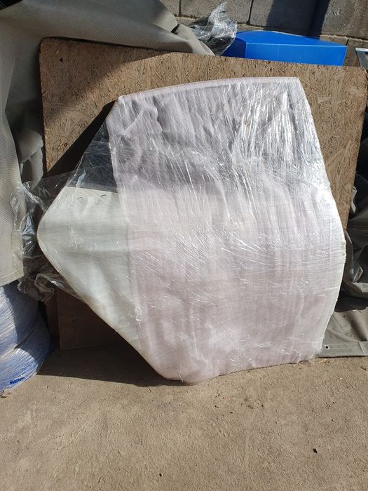 Грандеур ге есіктер