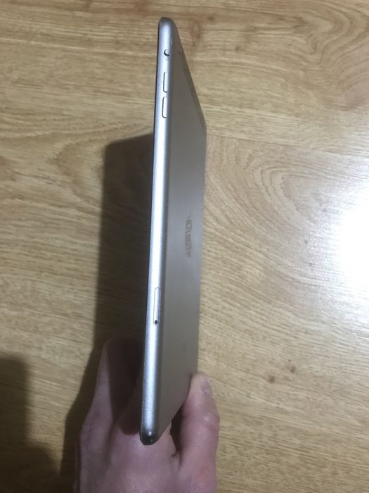 iPad 3 mini 128 GB WiFi + Cellular