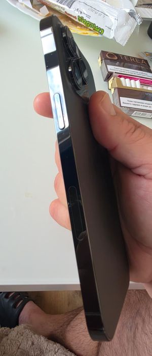 Продавам iphone 14 Pro Max E-sim, 256 gb