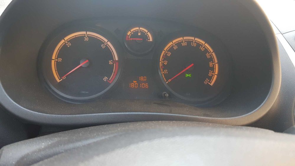 vind corsa d an 2013 1,3 dizel ,EURO 5 sau schimb cu cosrsa d cu6 trepte