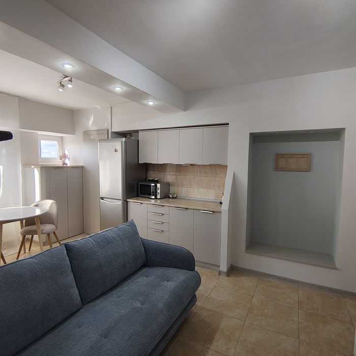 Închiriez apartament cu o cameră