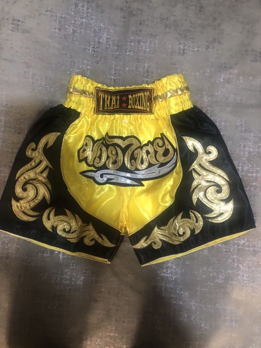 Шорты для тайского бокса.