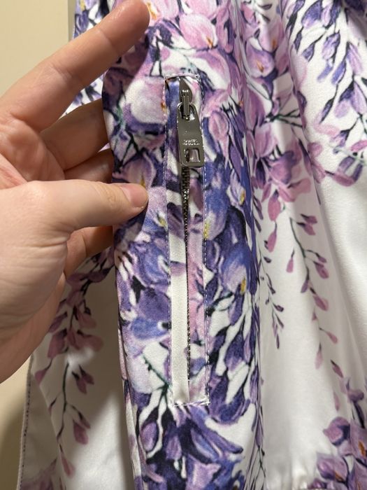 Шелковый бомбер D&G