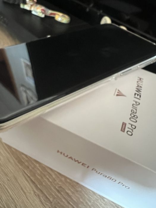 Huawei- Pura 80Pro