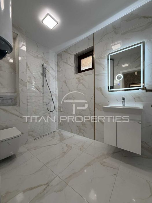 Продава се Тристаен апартамент в Пловдив, Остромила - 118 кв.м за 2111 €/кв.м - Снимка #8