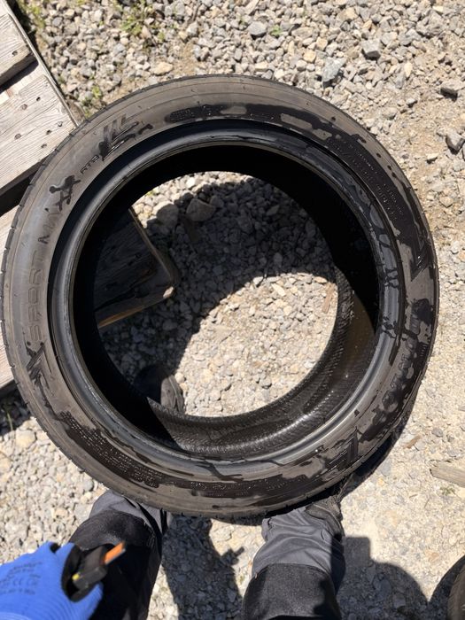 Летни гуми 245/45/19 ДОТ:23 DUNLOP