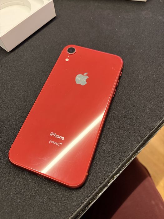 iPhone XR 64 77% RED