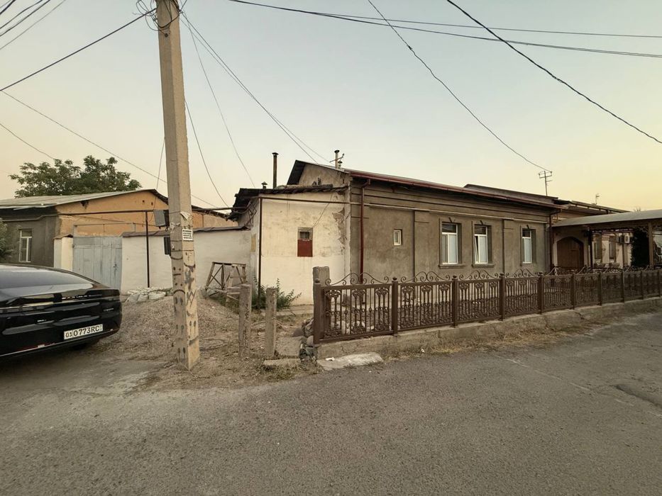 Срочна Прадаются участок Яшнобатский улится Махмура 4.5 соток