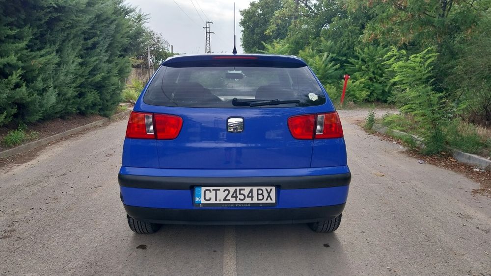 Продавам Seat Ibiza 6k2