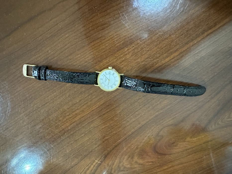 Сағаттар сатылымда