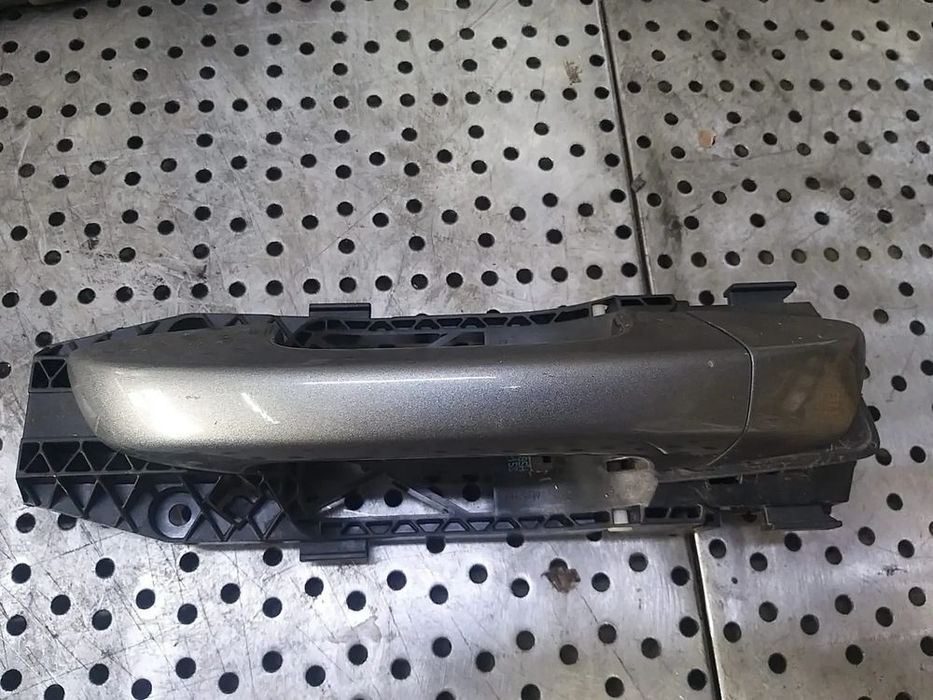 Maner usa stanga spate vw golf 6 5k 5n0839885h