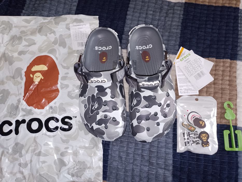 Сабо Crocs x BAPE