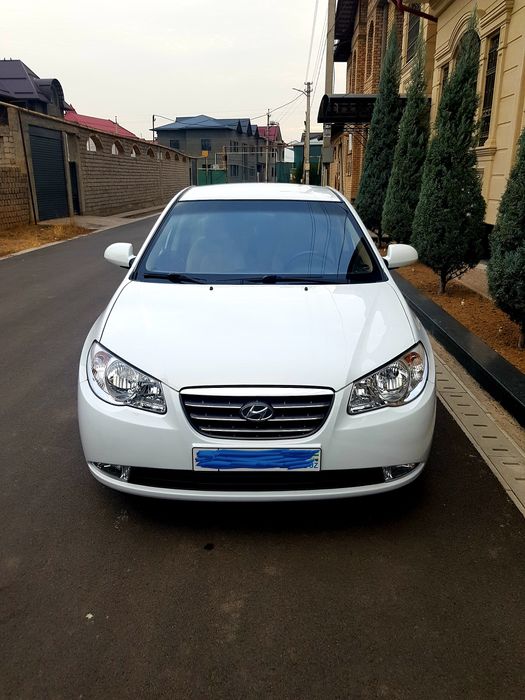 Hyundai avante 2008 йил 185 мин км юрган холати ало