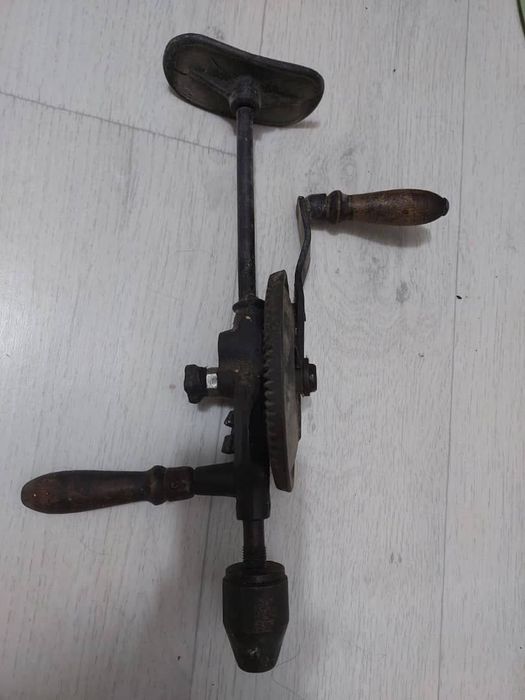 дрель механическая