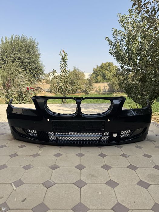 BMW E60 ga oldi orqa bamfer paroklari bn kampilekt sotiladi