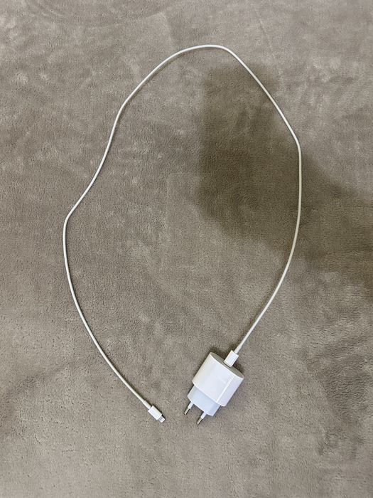 Телефон Iphone 14 pro