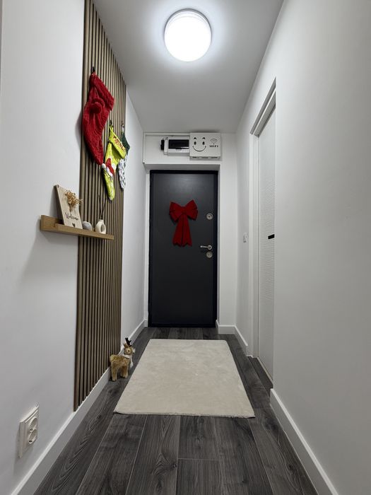 Apartament 2 camere / etaj 1 zona Piata Mica