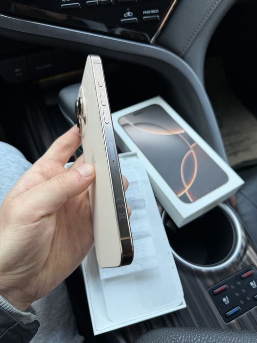 Iphone 16 pro max ,айфон 16 про макс