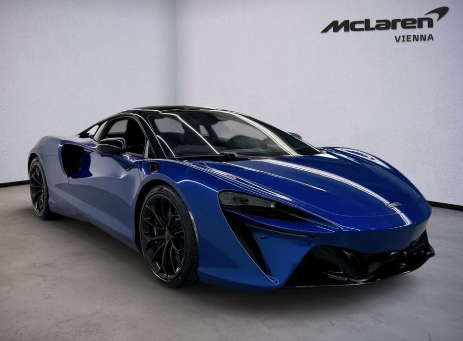 McLaren Artura 2026