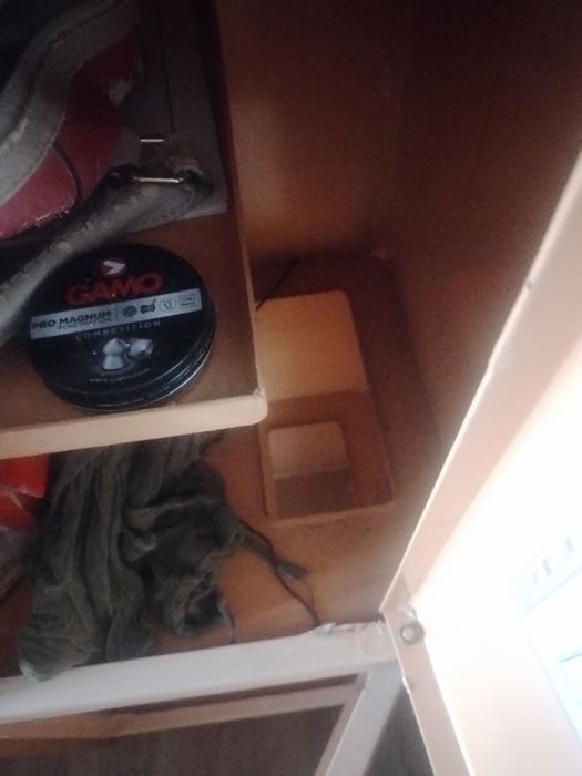 Оружейный сейф железный