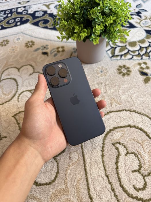 Продам iPhone 15 Pro