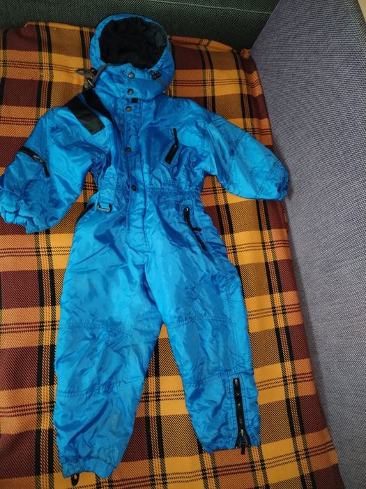 Детски ски гащеризон