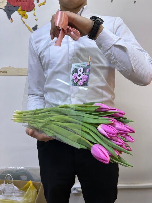 Тюльпаны крупные