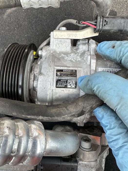 Компресор климатик Bmw F32 34 36 G22 23 бензин 2.0i
