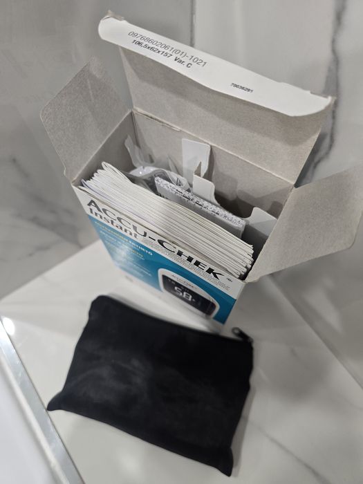 Accu-Chek Instant Апарат за моментно измерване на кръвна захар