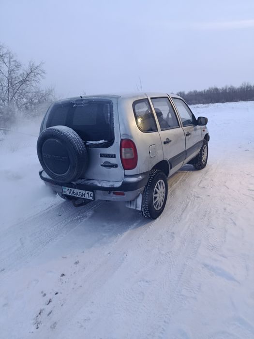 Продам ниву Шевроле в отличном состоянии