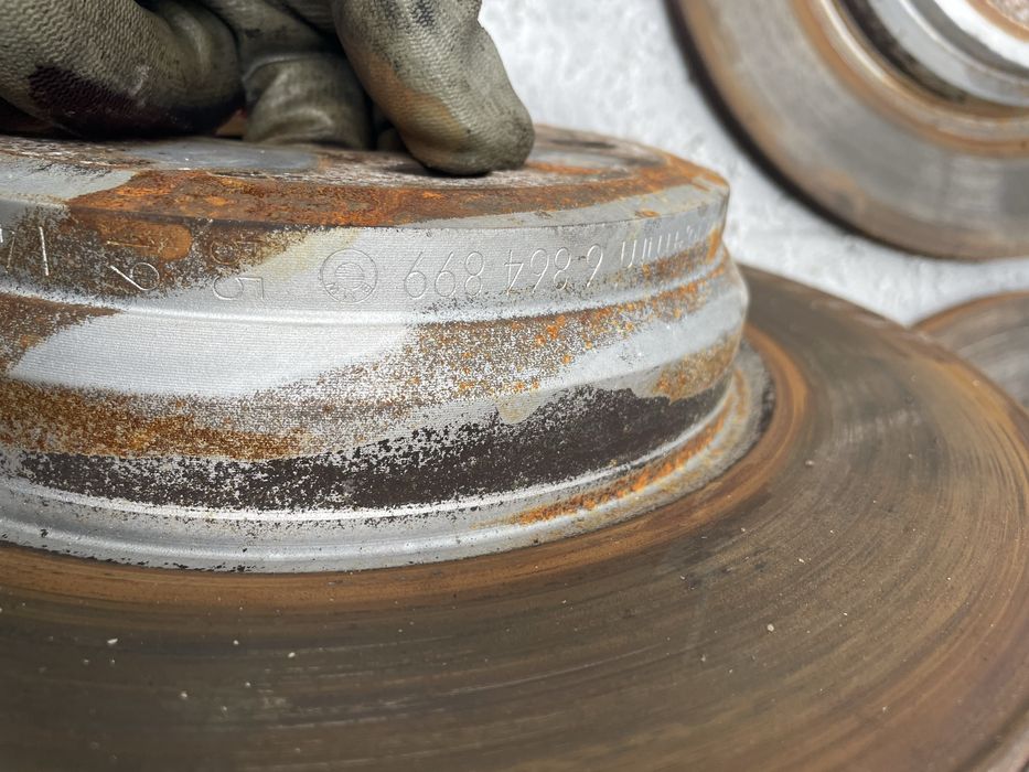 Дискове БМВ Ф30/ Ф31/ Ф36, 3.0д, 258кс (diskove bmw f30, 330d)
