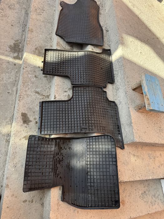 Резиновые полики