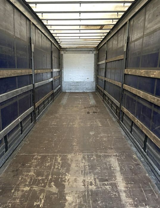 Remorca Schmitz Varios 2012