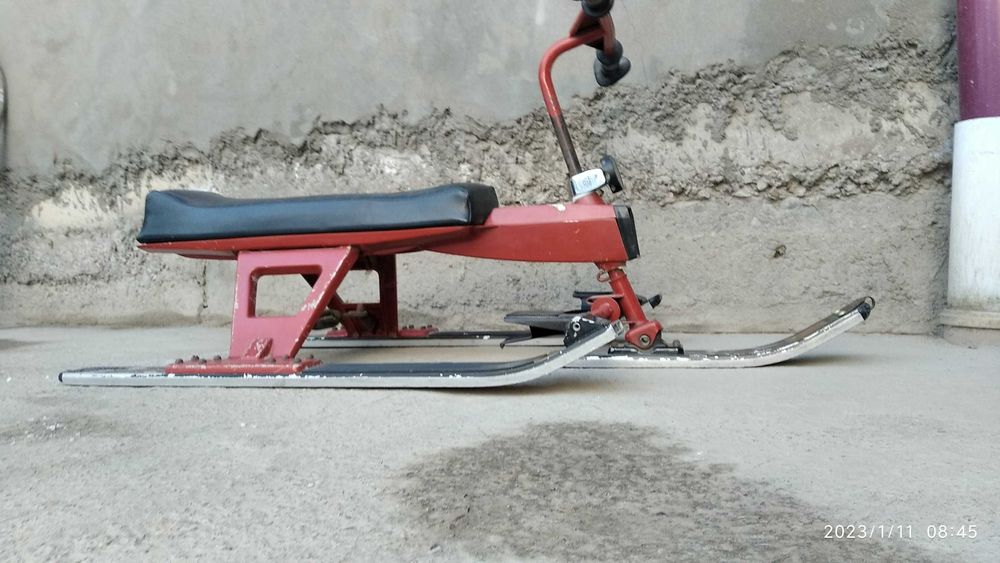 Санки Снегокат качественный советского производства год выпуска 1985г