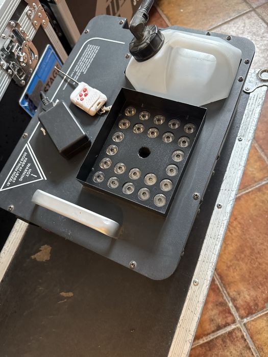 Masina de fum verticala  DMX