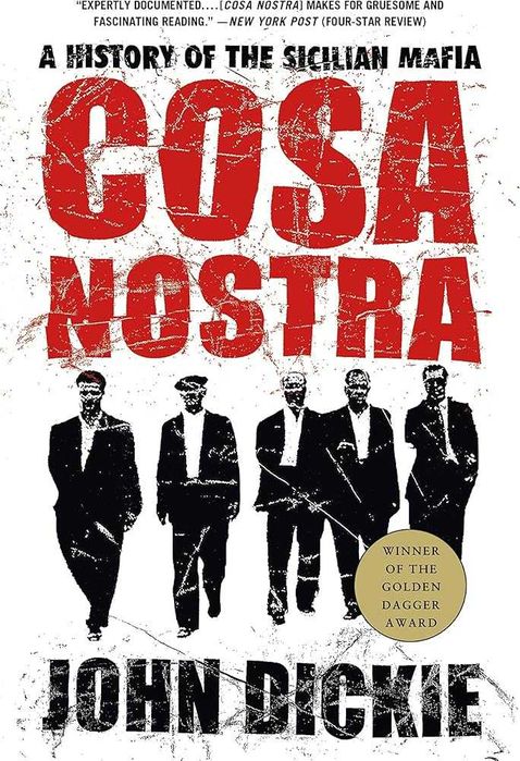 Книги за сицилианската мафия" Коза Ностра" на английски език