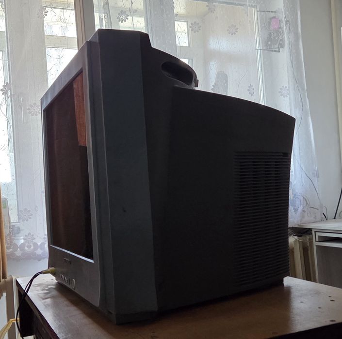 Продам телевизор Samsung