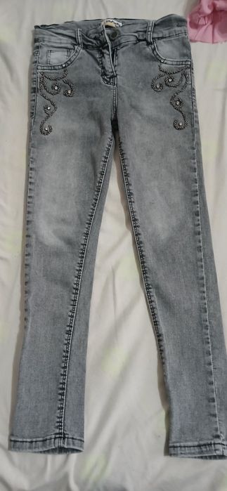 Продам жинсовый брюки для девочек