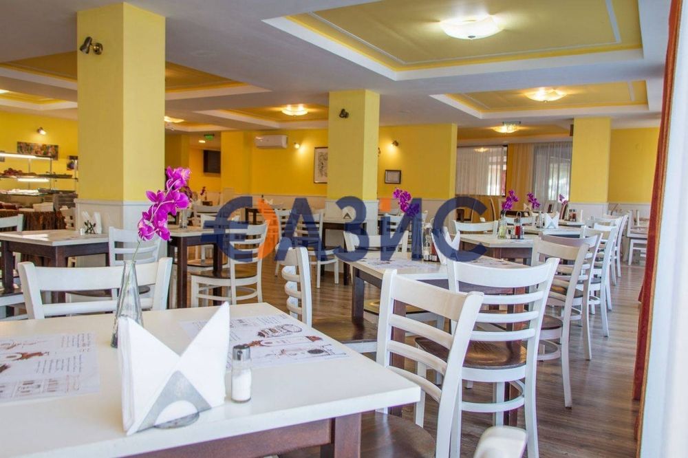 Апартамент с 2 спални на първа линия море," Созопол Стайл Клуб",