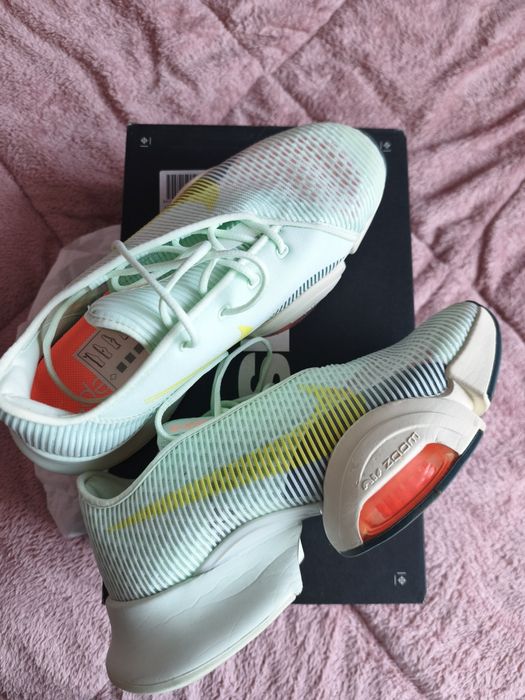 Маратонки - Nike