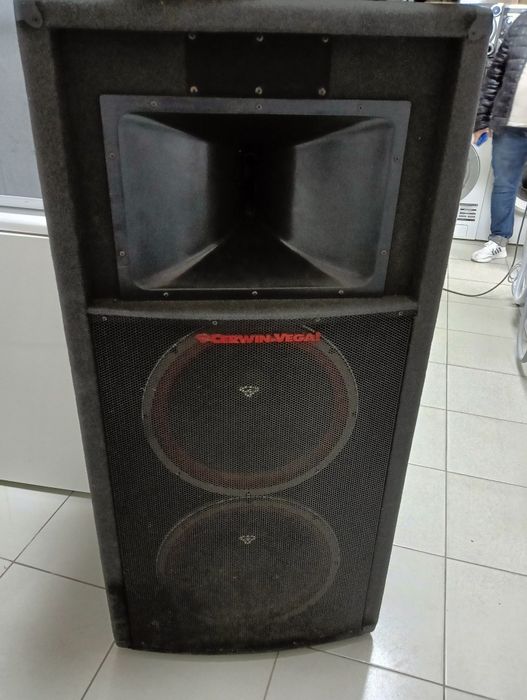 Колони SERWIN Vega