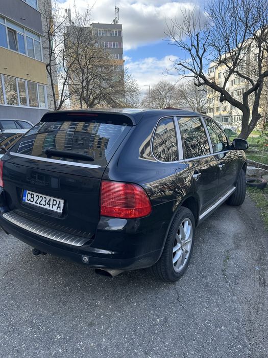 Порше кайен 3,2л ,газ-бензин ,всичко платено.