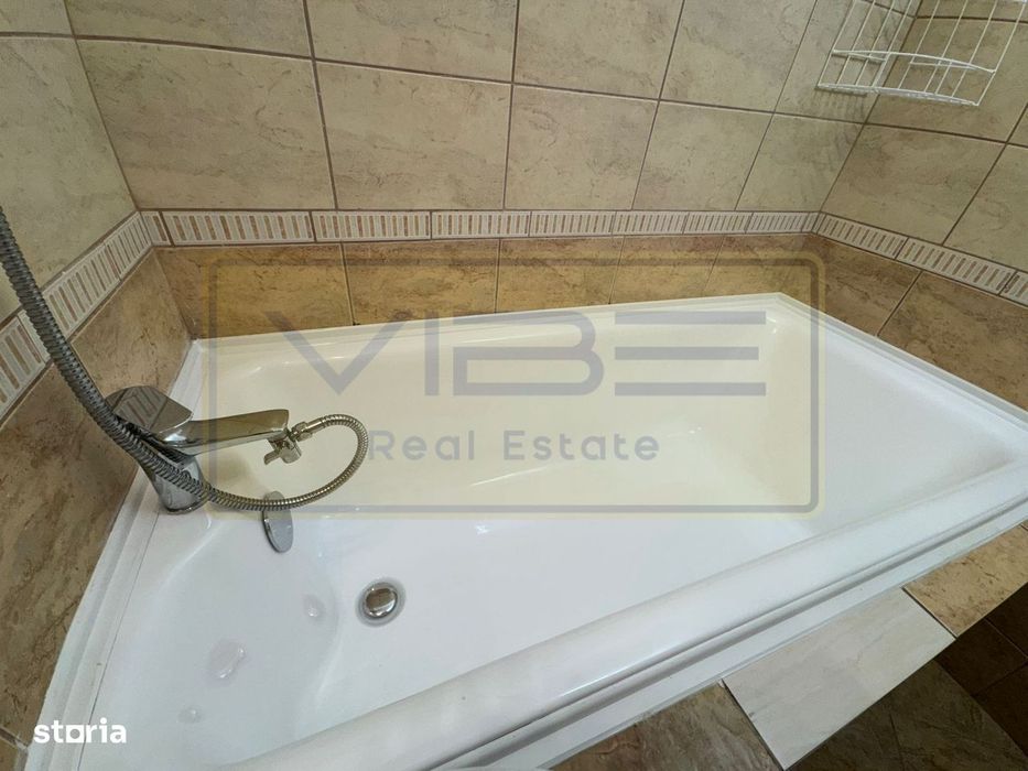Apartament 2 camere decomandat Tatarasi - Blv V. Lupu