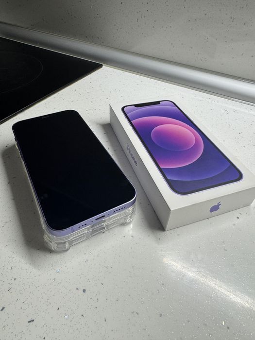 iPhone 12 64GB – с кутия и 2 кейса