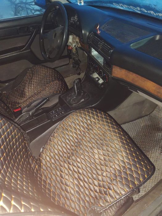 Бмв 735 е32    1989 год