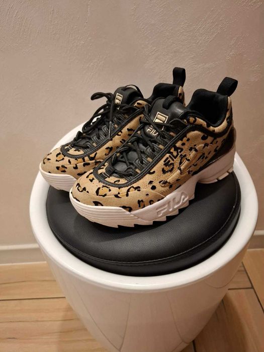 Дамски обувки на Fila