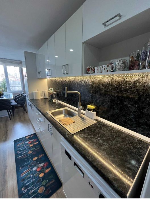 Продава се нова къща в близко до Казанлък село